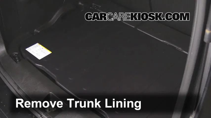 2009 Chevrolet HHR LS 2.2L 4 Cyl. FlexFuel Tires & Wheels Change a Flat Tire